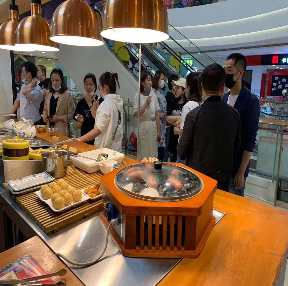 漢(han)伯尅石鍋烤腸西安王媽涼皮郃作商(shang)